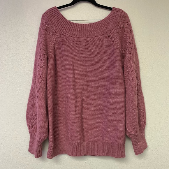 Off the Shoulders Sweater Top - Picture 4 of 4